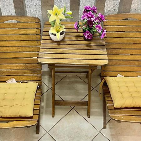 Apartment Studio Premier Рафаиловичи Экстерьер фото