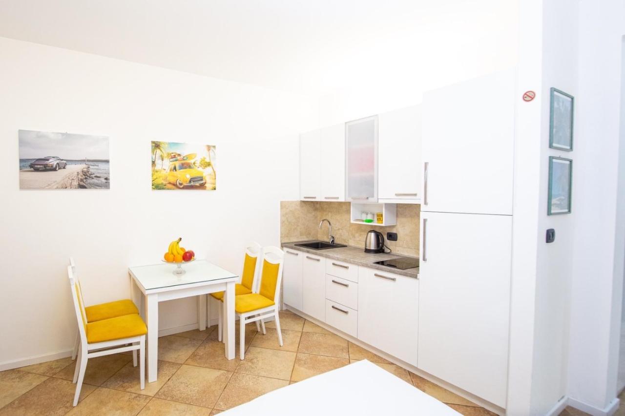 Apartment Studio Premier Рафаиловичи Экстерьер фото