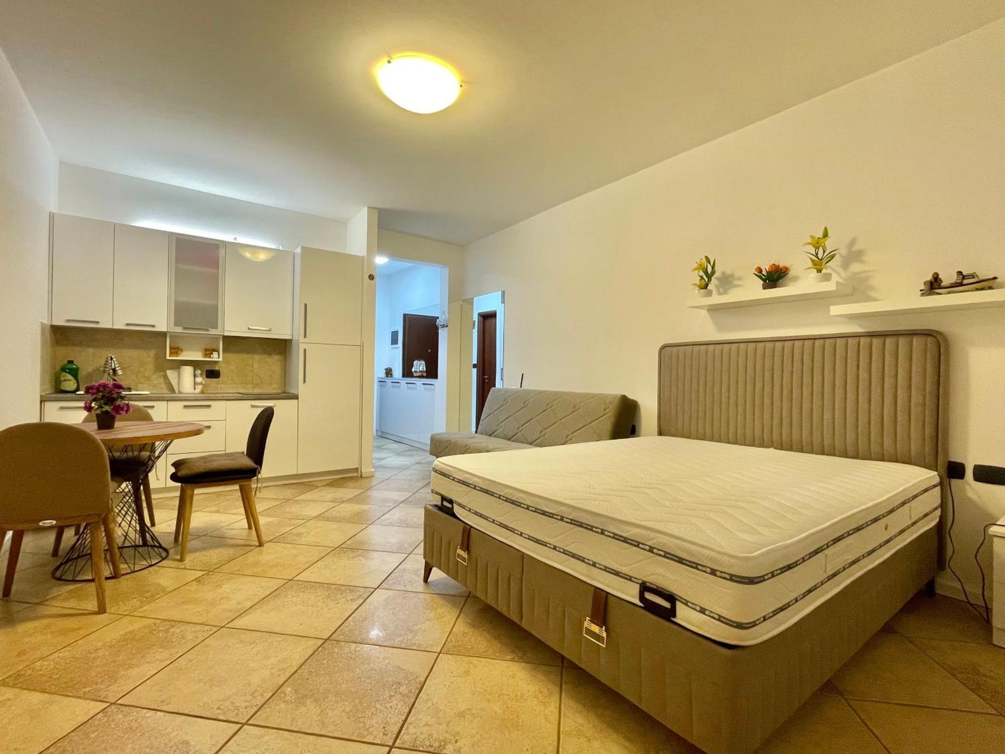Apartment Studio Premier Рафаиловичи Экстерьер фото